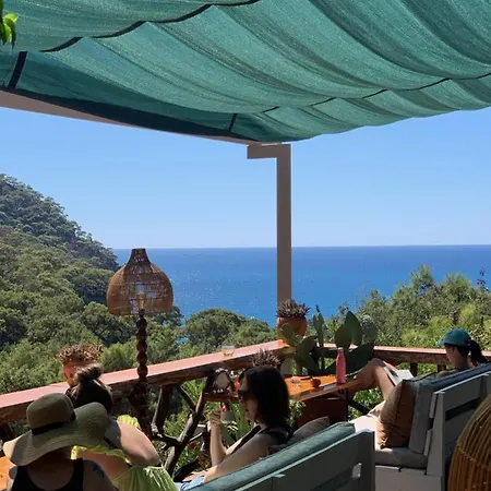 ホテル Bamboo With Sea View In Kabak Bay, Oeluedeniz フェティエ
