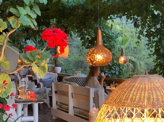 Bamboo With Sea View In Kabak Bay, Oeluedeniz Hotell