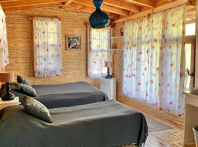 Bamboo With Sea View In Kabak Bay, Oeluedeniz Hotell Fethiye