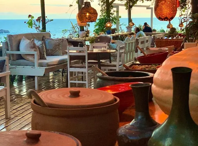 Bamboo With Sea View In Kabak Bay, Oeluedeniz *